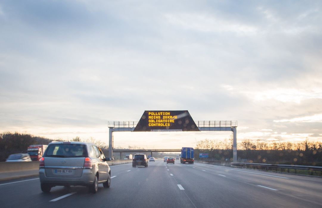 Pollution.JPG (68 KB)