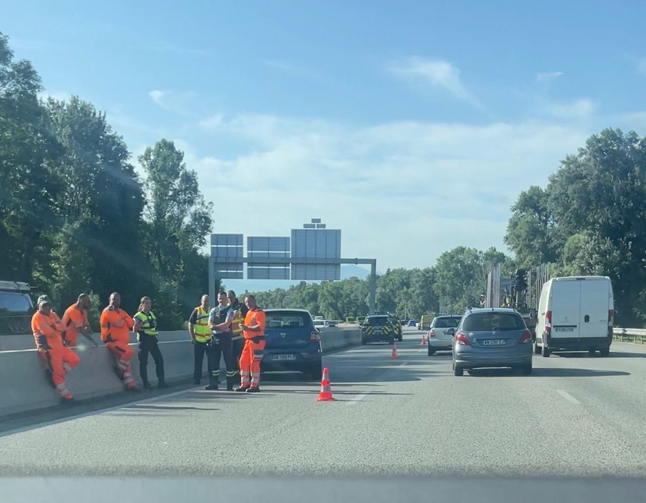 WhatsApp Image 2023-07-06 &agrave; 08.52.00.jpg (142 KB)