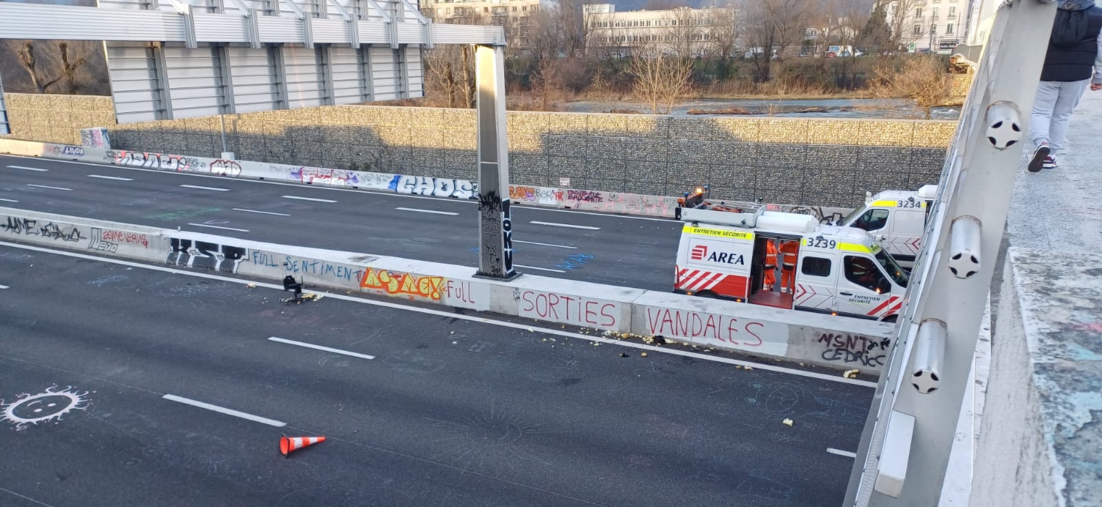 WhatsApp Image 2024-02-02 &agrave; 08.58.22_29a913d1.jpg (211 KB)