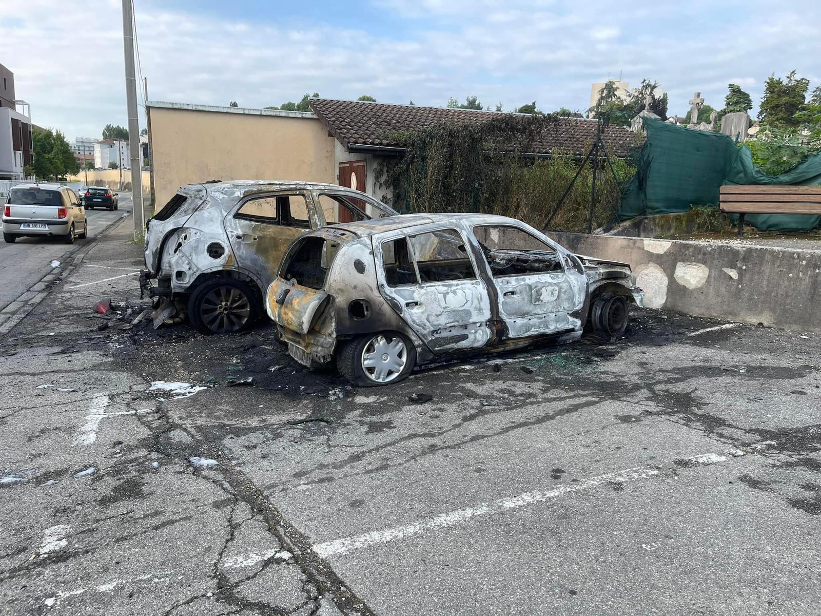 WhatsApp Image 2024-06-25 &agrave; 10.49.41_35d6fb26.jpg (442 KB)