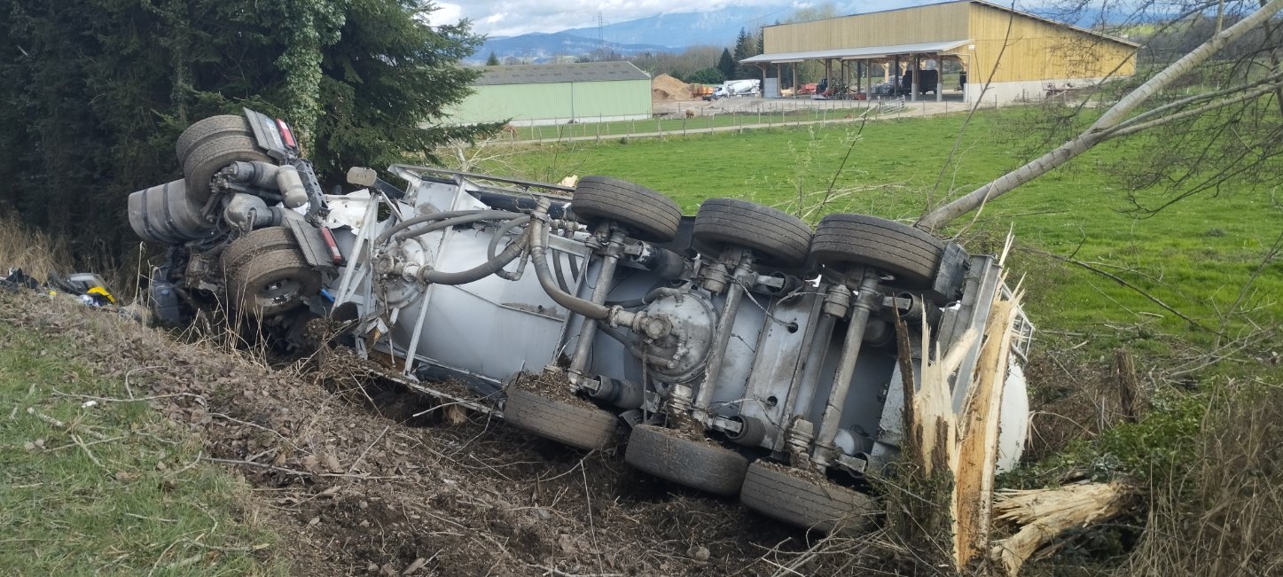 accident aoste 3.jpeg (292 KB)