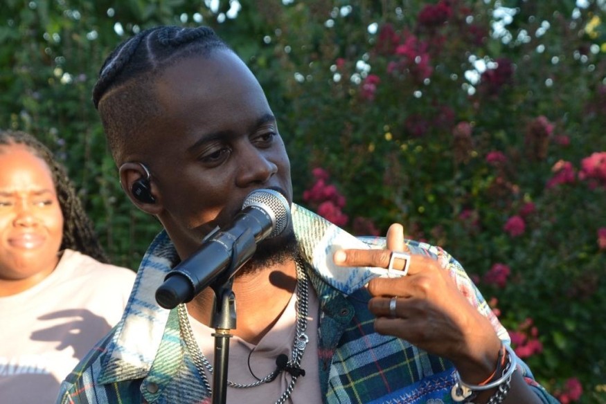 Black M en concert à Sermérieu… dans un jardin !