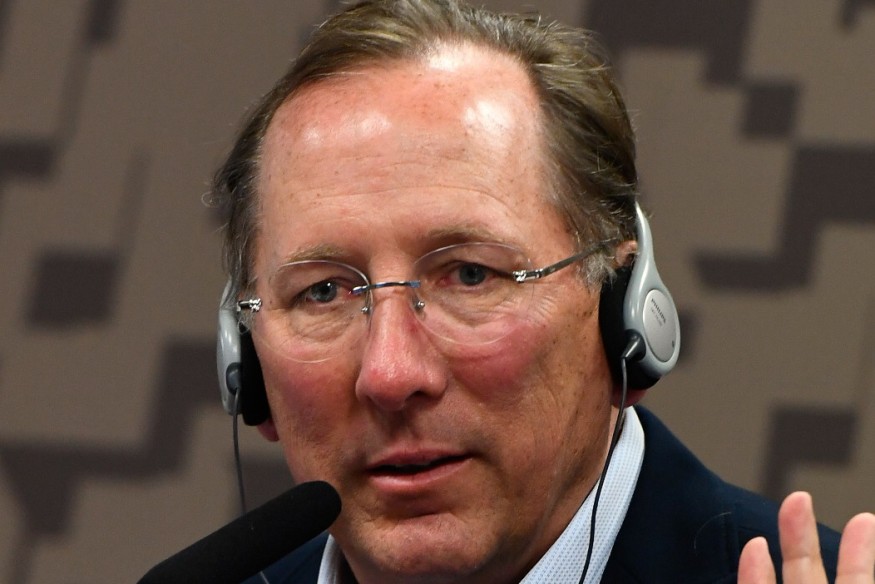 John Textor jette l'éponge, Michele Kang prend le pouvoir